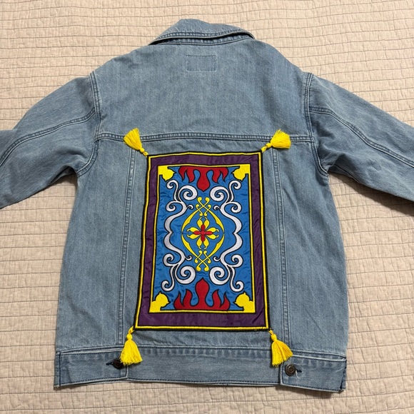 Oh My Disney Aladdin Magic Carpet Denim Jacket  Adult Size XS Walt Disney - Picture 9 of 9